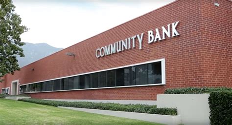 community bank pasadena